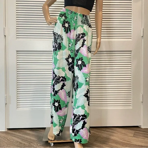 Maeve by Anthropologie The Saria Smocked Wide Leg Pants - Picture 2 of 6